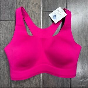 Lululemon NWT Go Further Bra with Support Code Technology Passionate